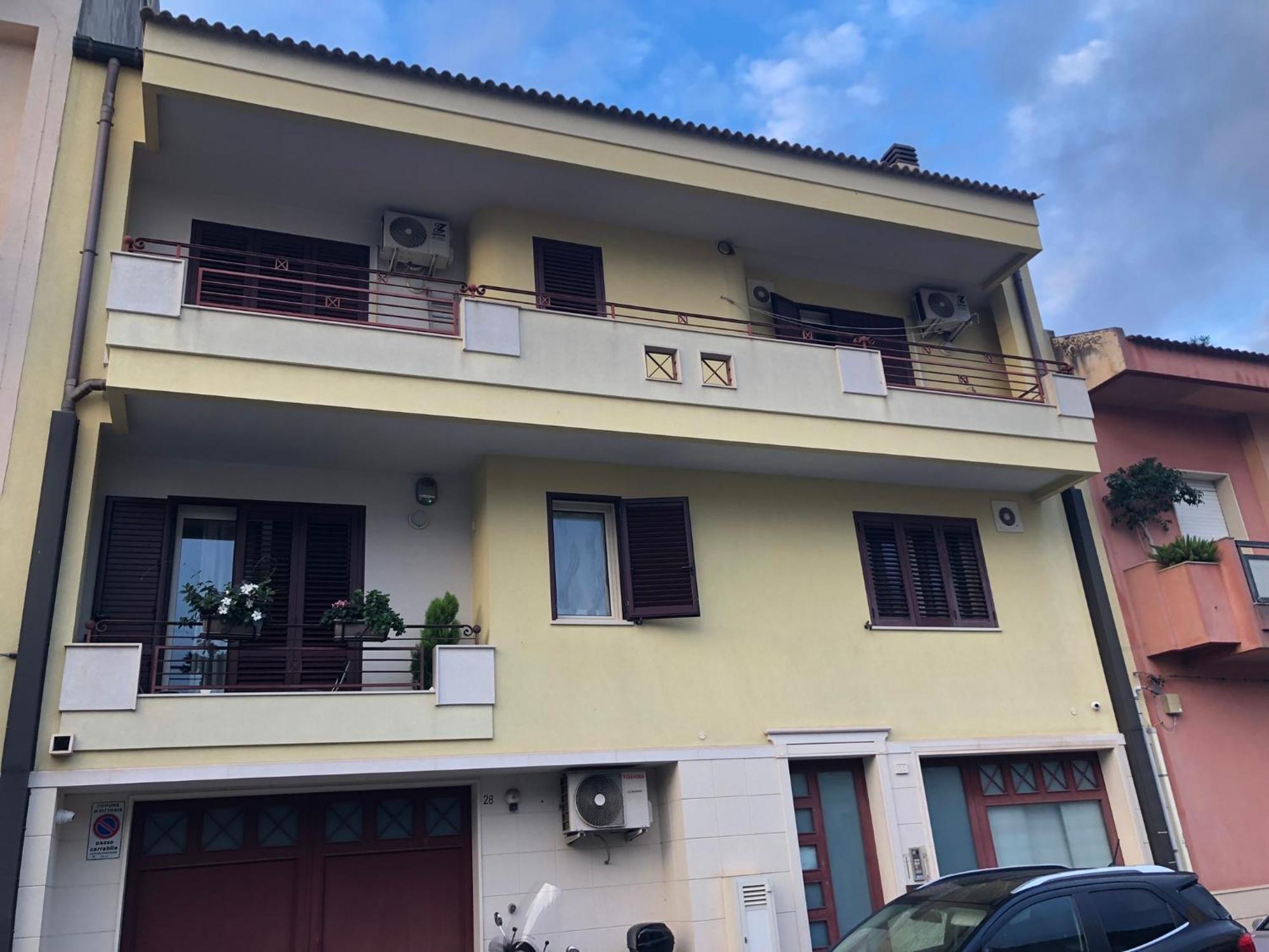 Ferienwohnung Mansarda Mentana Vittoria Exterior foto